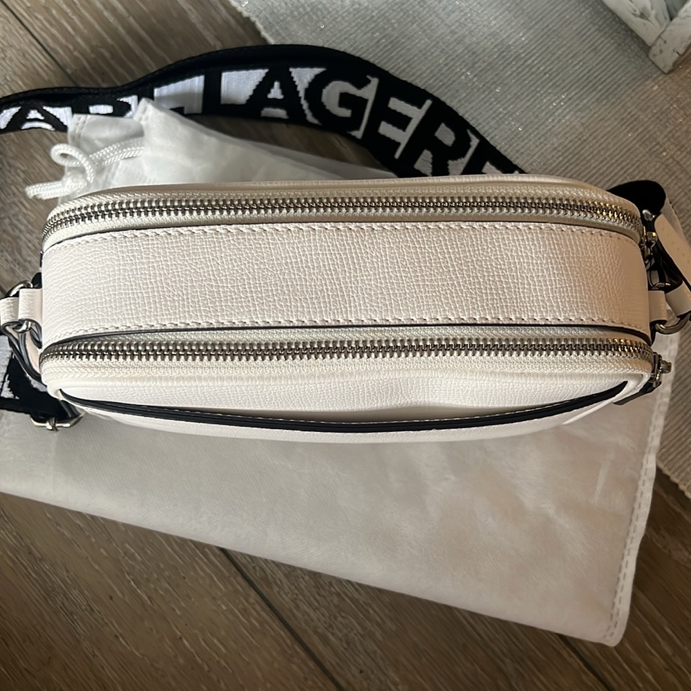 Karl Lagerfeld White Crossbody camera bag + guitar Strap Silver Hardware Dustbag - Picture 7 of 10